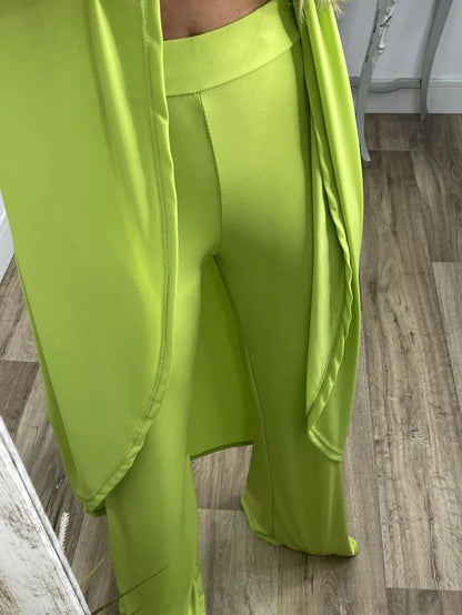 Amelia | Vrouwelijke jurk met speelse ruches voor een elegante uitstraling