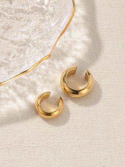 Audrey Chunky Ear Cuff Goud