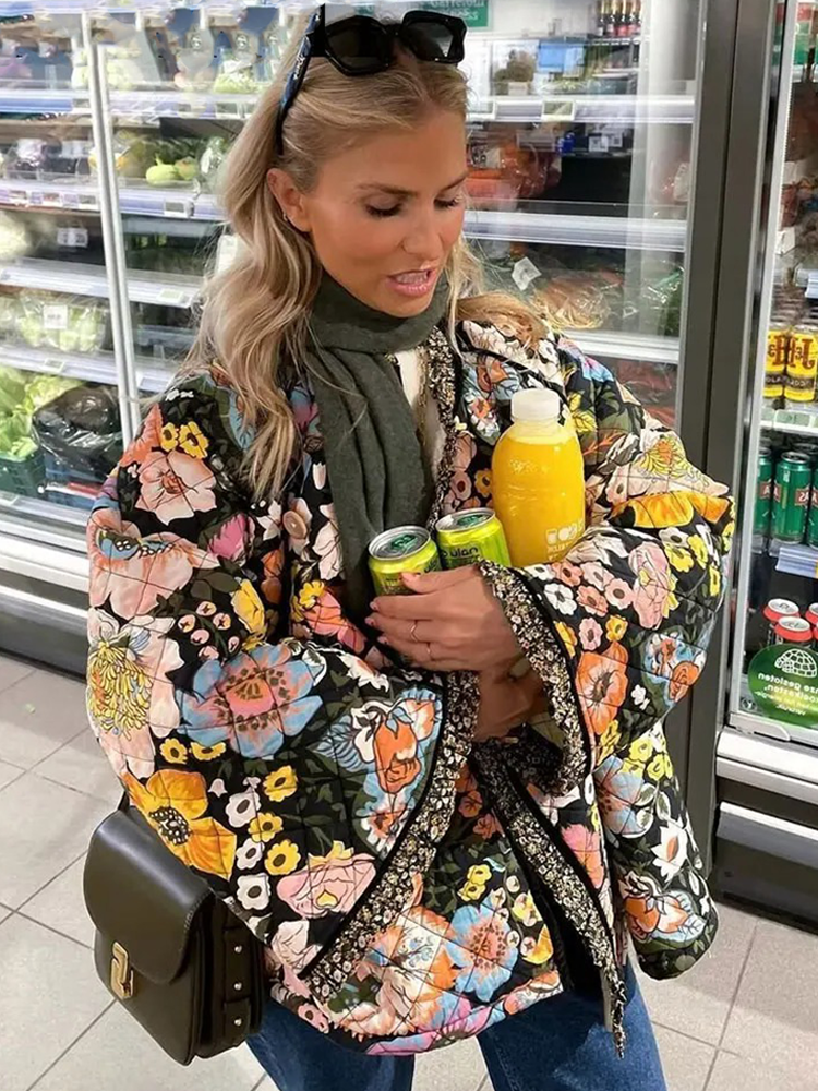 Bethany Quilt Jas Dames | Gewatteerd Jack Vrouw | Retro Print Jasje Met Bloemen Zwart-Gekleurd